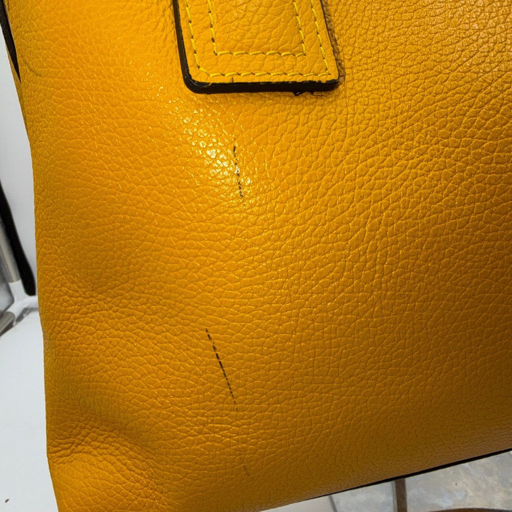 Luana Ferracuti Yellow Pebbled Leather Satchel Bag Made in Italy Crossbody - Picture 4 of 13